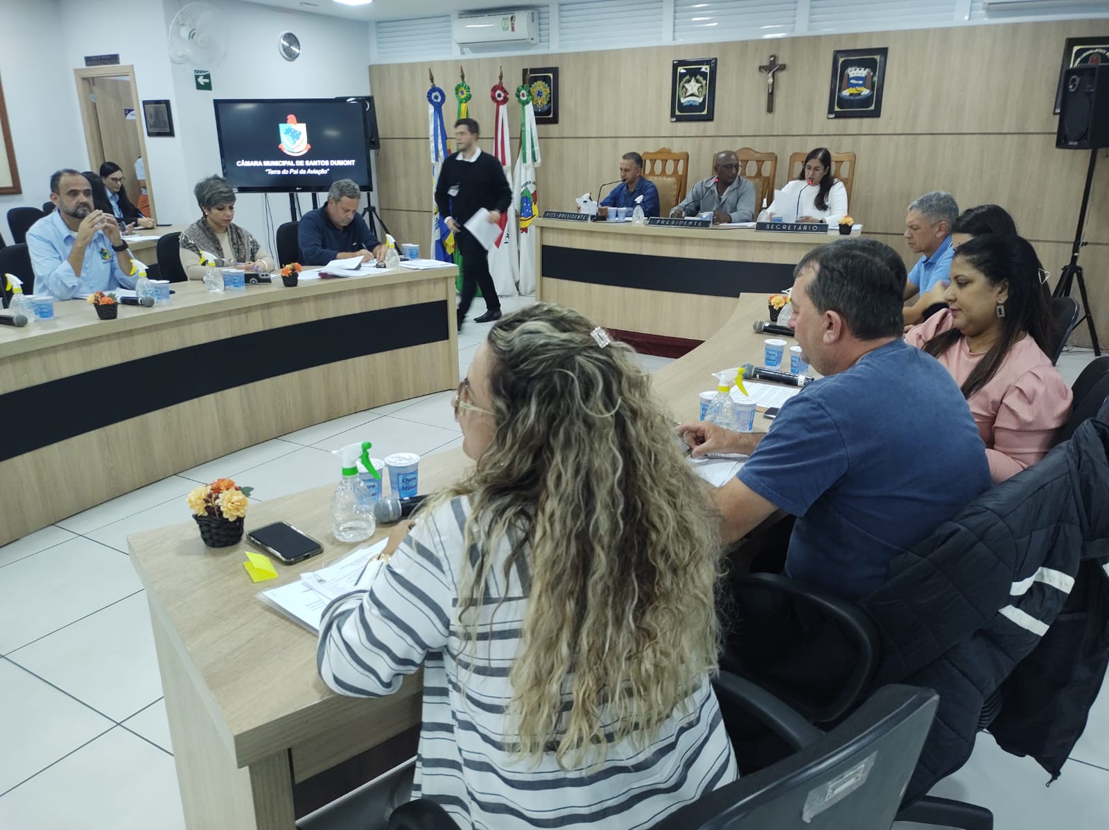 Câmara aprova alteração do Dia do Evangélico para terceira semana de julho em Santos Dumont